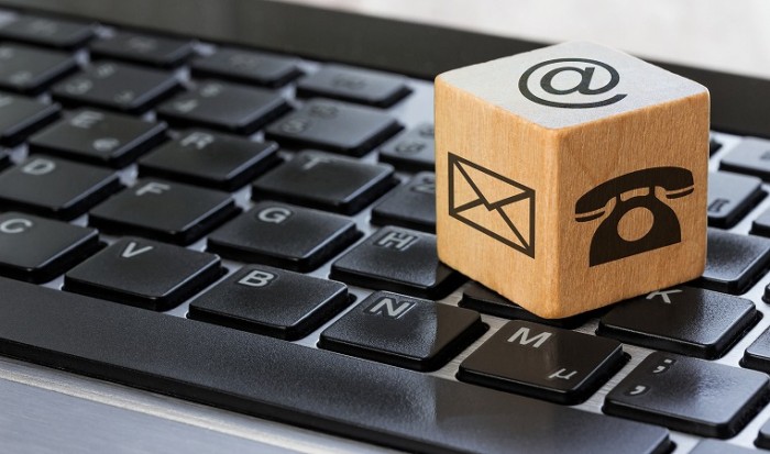 お問い合わせ黒キーボード